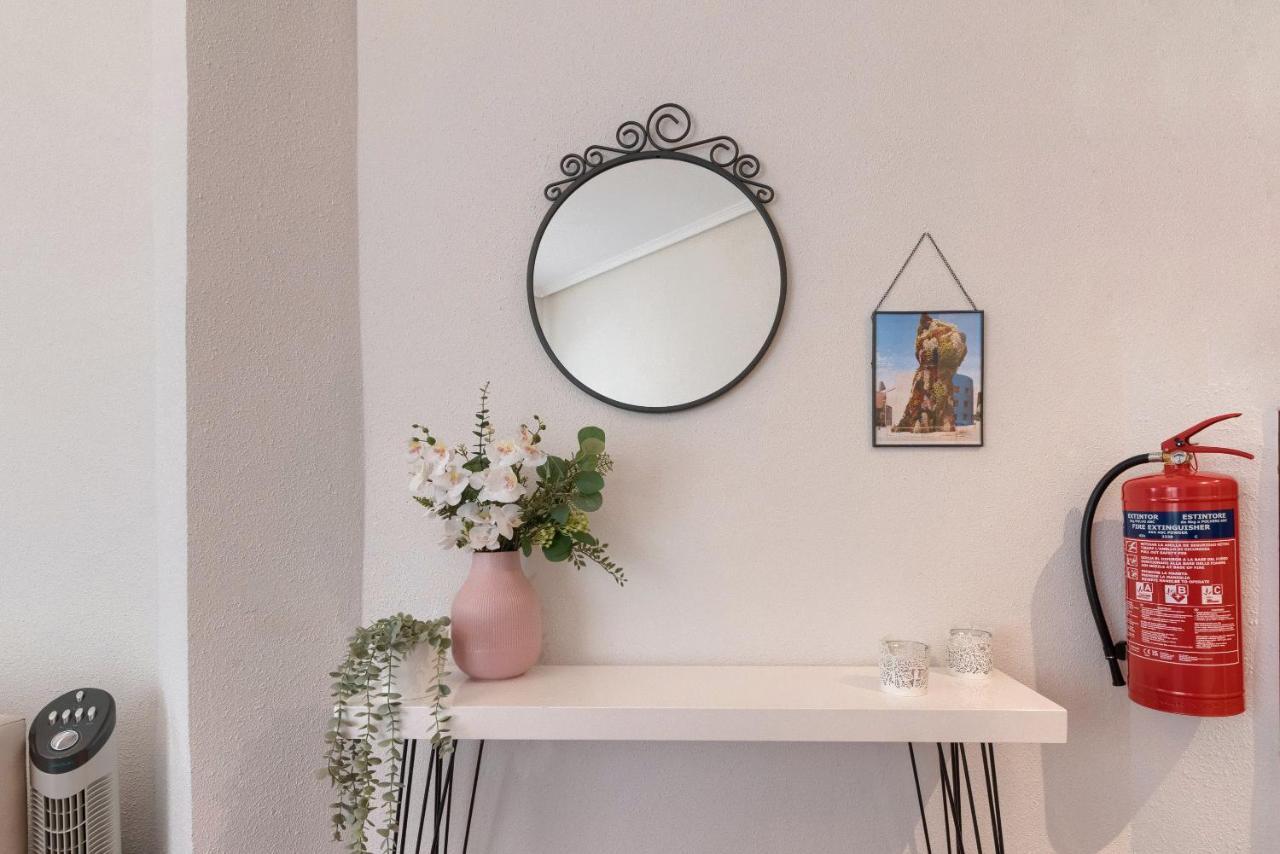 Apartament Vivienda Turistica Junto Al Ayuntamiento Bilbao Zewnętrze zdjęcie