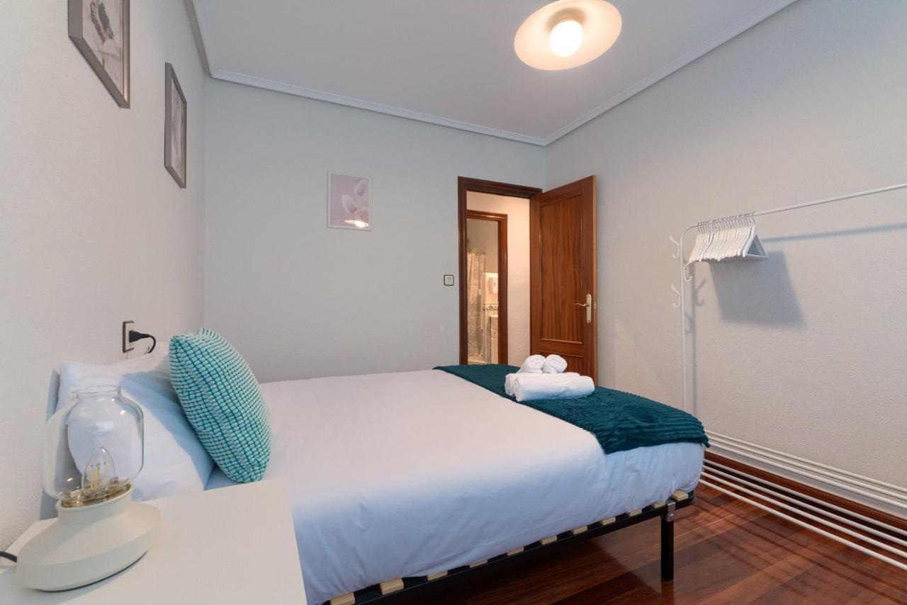 Apartament Vivienda Turistica Junto Al Ayuntamiento Bilbao Zewnętrze zdjęcie